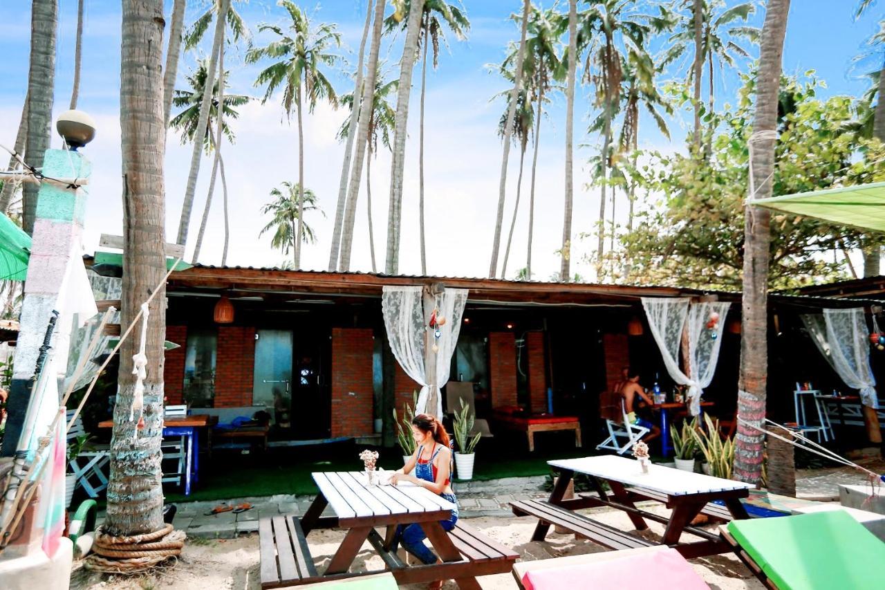 Eva Hut Mui Ne Beach Hostel Bagian luar foto